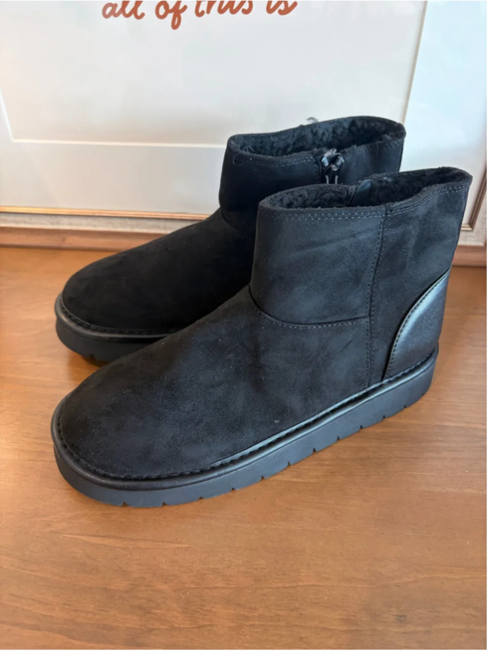 NWT Cat & Jack Honor Black Suede Style Youth Boots Size 5 (Womens 7)